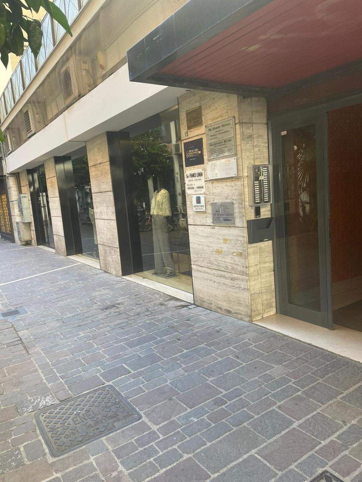 Pescara Inn Via Sulmona 17 エクステリア 写真